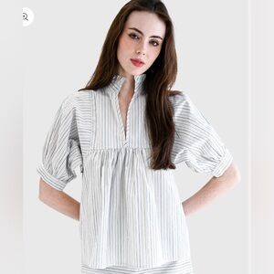 NEVER A WALLFLOWER High Neck Top